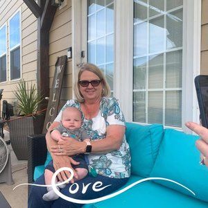 Meet your Posher, Jackie